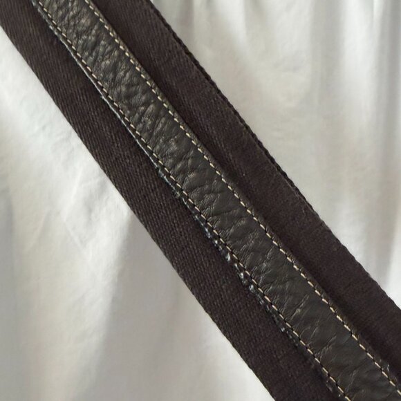 Levenger Fine Leather Messenger Bag 16x13" Plaid Lining Classic Satchel 2000s - Picture 4 of 14